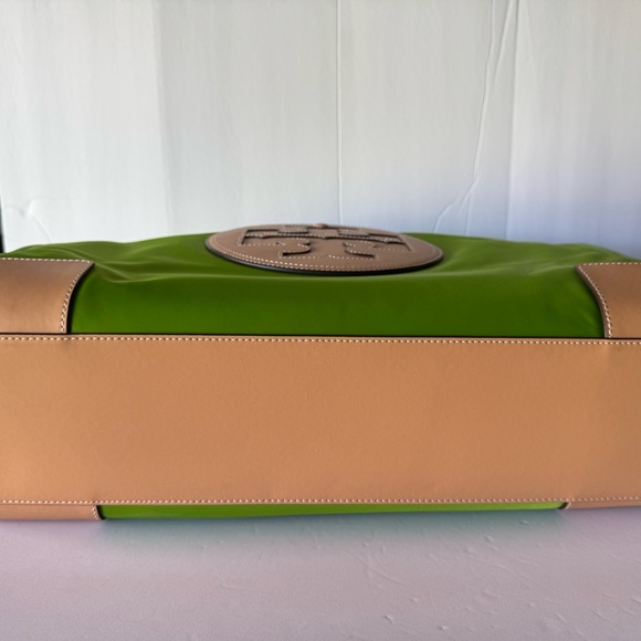 Tory Burch ELLA TOTE WHEATGRASS. - Picture 5 of 7